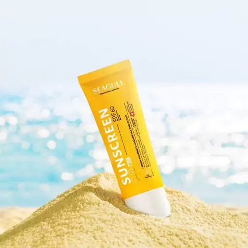 کرم ضد آفتاب سی گل SPF 60 مناسب پوست های مختلط تا چرب